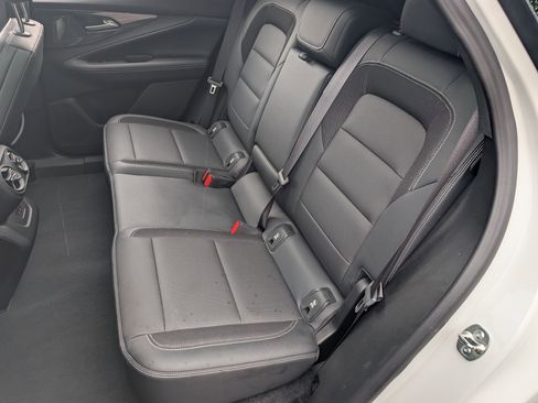 Used 2024 Chevrolet Blazer EV LT AWD/4WD image 18
