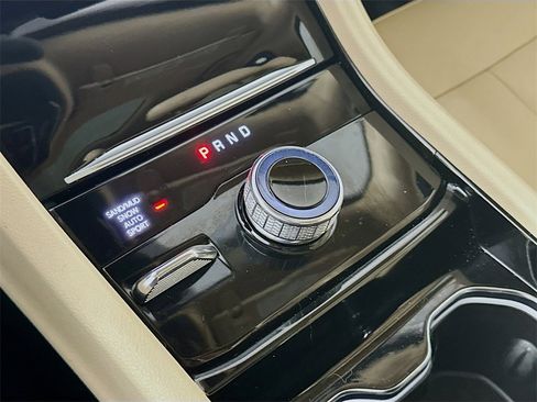 Used 2021 Jeep Grand Cherokee L Limited image 16