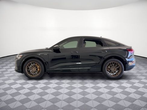 Used 2020 Audi e-tron Premium Plus AWD/4WD image 2