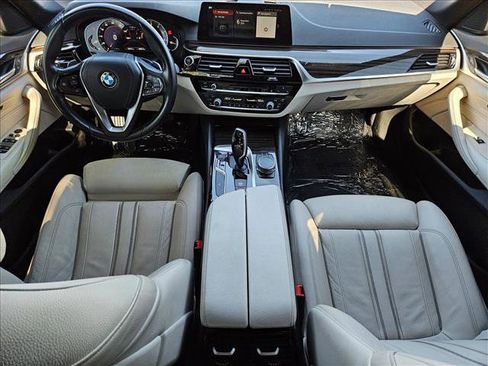Used 2017 BMW 530i image 19