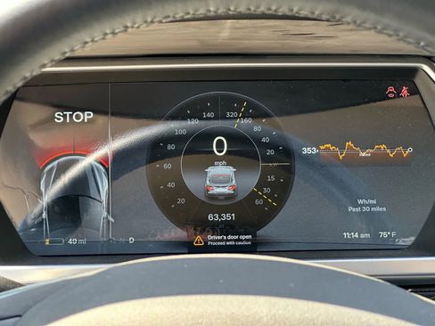 Used 2014 Tesla Model S image 23