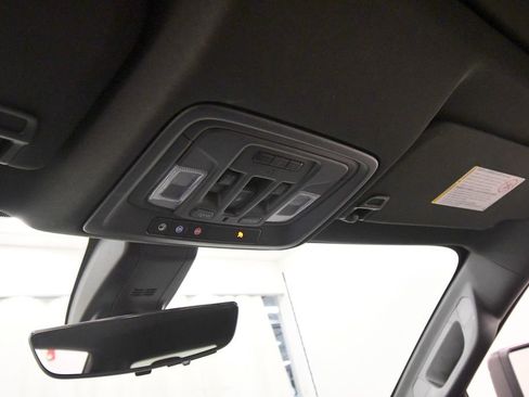 Used 2020 GMC Sierra 2500 AT4 w/ AT4 Premium Package image 29