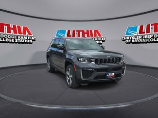 New 2026 Jeep Grand Cherokee Limited AWD/4WD video 2