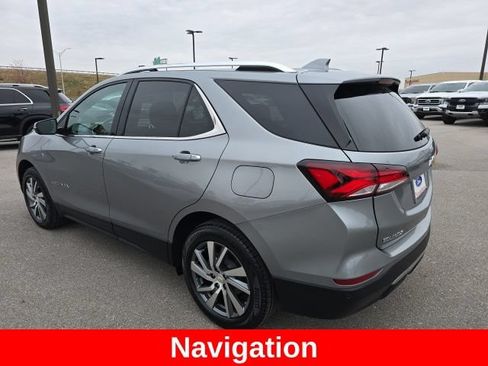 Used 2023 Chevrolet Equinox Premier AWD/4WD image 3