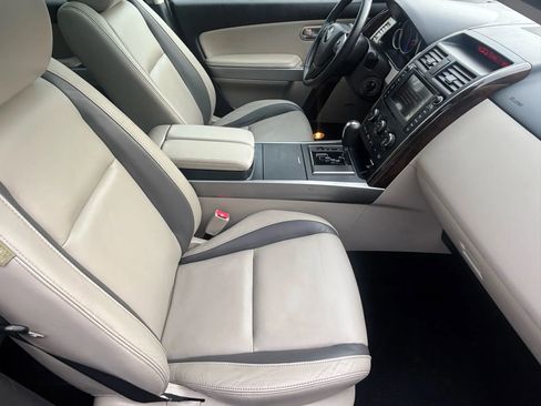 Used 2012 MAZDA CX-9 Grand Touring w/ Moonroof & Bose Audio Pkg image 20