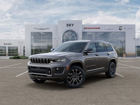 New 2025 Jeep Grand Cherokee L Overland w/ Luxury Tech Group IV AWD/4WD image 1