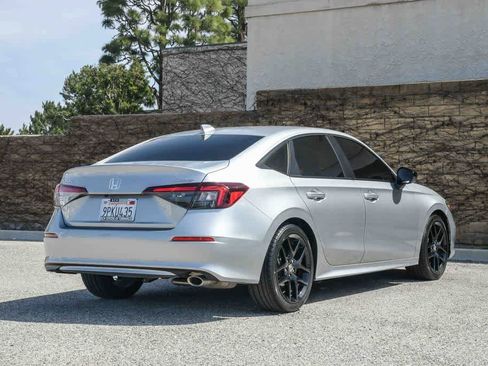 Used 2025 Honda Civic Sport image 7