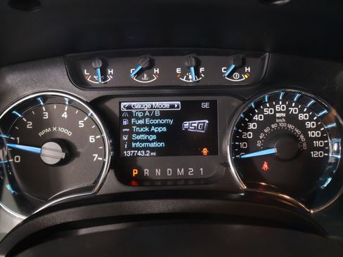 Used 2013 Ford F150 XLT w/ XLT Chrome Pkg AWD/4WD image 4