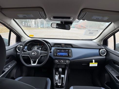New 2025 Nissan Versa SV image 25