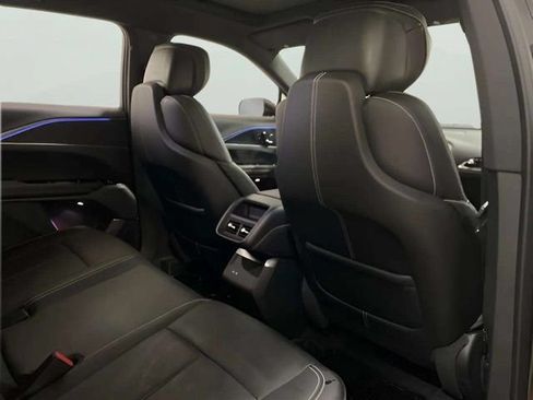 Used 2025 Cadillac Lyriq Luxury RWD image 68