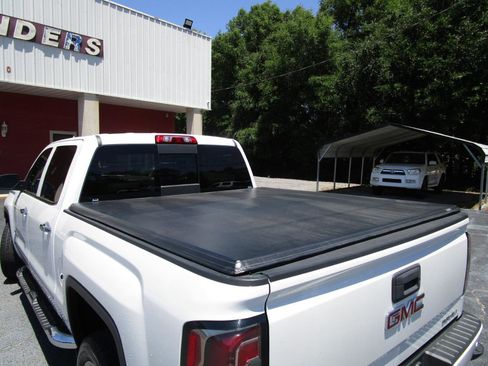 Used 2016 GMC Sierra 1500 Denali AWD/4WD image 27