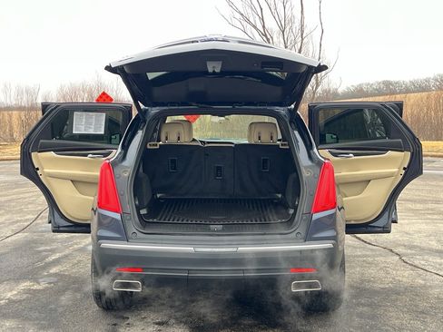 Used 2019 Cadillac XT5 AWD image 38