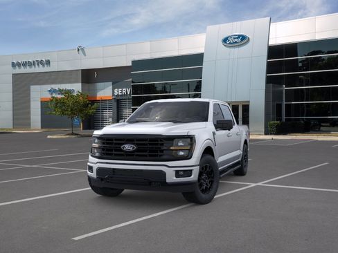 New 2026 Ford F150 XLT w/ Equipment Group 302A MID AWD/4WD image 2