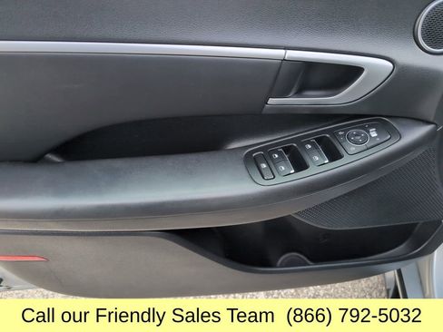 Used 2024 Hyundai Sonata SEL w/ Convenience Package FWD image 13