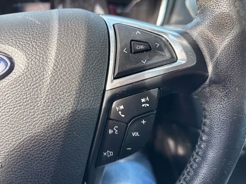 Used 2017 Ford Fusion Energi SE image 16