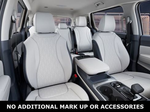 New 2026 Kia Carnival EX image 15