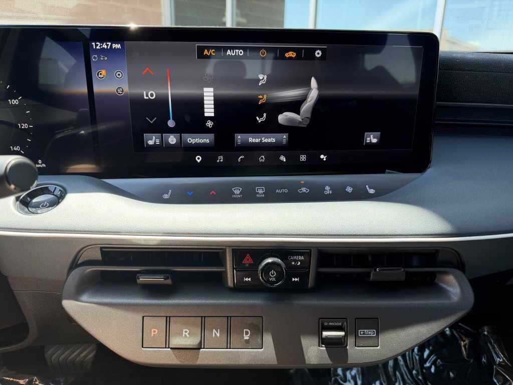 Used 2026 Nissan Leaf Platinum+ FWD image 22