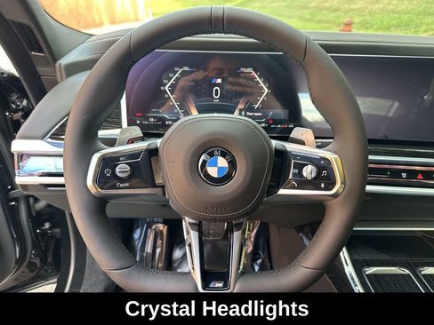 Used 2026 BMW 740i xDrive AWD/4WD image 19