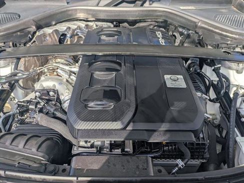 Certified 2025 Mercedes-Benz GLC 43 AMG AMG GLC 43 image 19