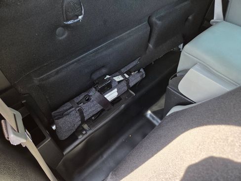 Used 2018 Ford F150 XL w/ Equipment Group 101A Mid RWD image 19