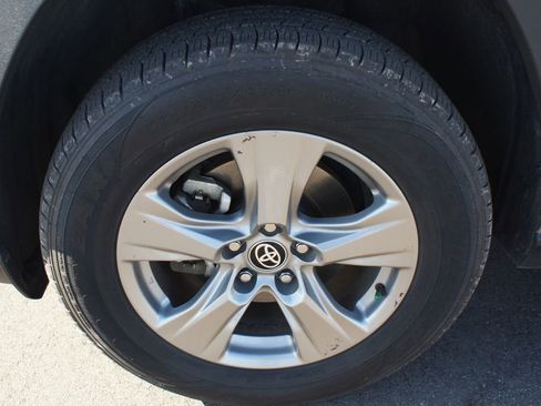 Used 2024 Toyota RAV4 XLE image 24