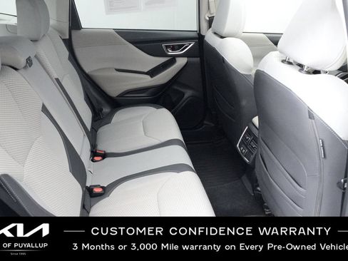 Used 2022 Subaru Forester Premium AWD/4WD image 14