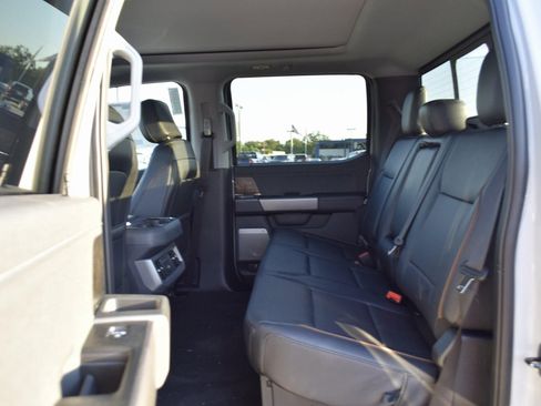 New 2026 Ford F250 Lariat w/ Lariat Premium Package image 20