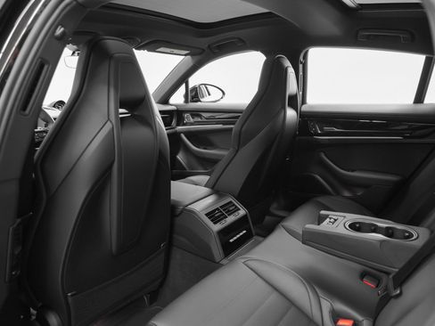 New 2026 Porsche Panamera 4 image 46