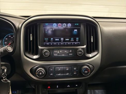 Used 2016 Chevrolet Colorado LT image 20