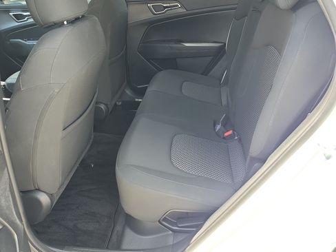 Certified 2023 Kia Sportage LX AWD/4WD image 15