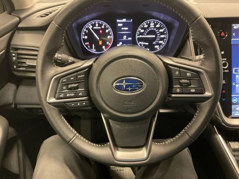 Used 2025 Subaru Outback Premium w/ Popular Package #1A AWD/4WD image 15
