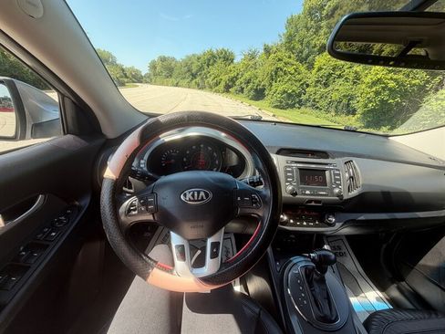 Used 2013 Kia Sportage EX w/ EX Premium Pkg AWD/4WD image 12
