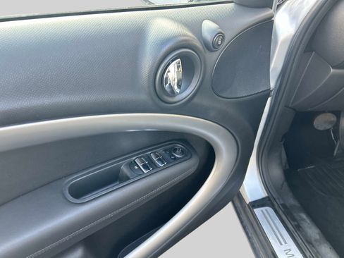 Used 2014 MINI Cooper Countryman image 17