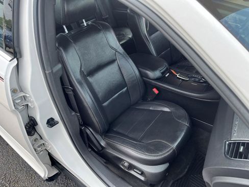 Used 2015 Ford Taurus SEL w/ Equipment Group 201A AWD/4WD image 29
