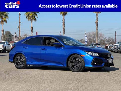 Used 2018 Honda Civic EX image 1