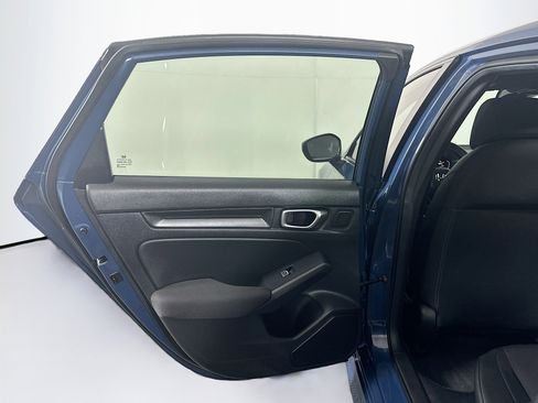 Used 2025 Honda Civic Sport image 25