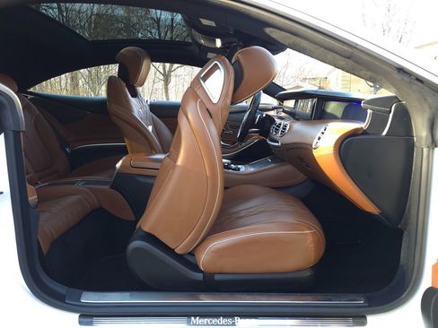 Used 2021 Mercedes-Benz S 560 4MATIC Coupe image 20