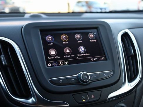 Used 2022 Chevrolet Equinox LT image 17