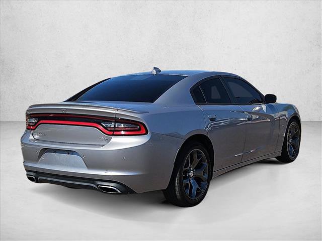 Used 2015 Dodge Charger R/T w/ Plus Group RWD image 7