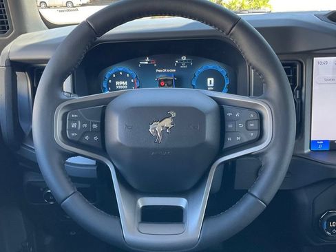 New 2026 Ford Bronco Badlands w/ Sasquatch Package AWD/4WD image 50