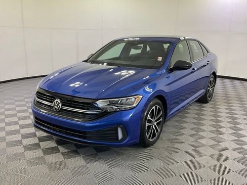 Used 2023 Volkswagen Jetta Sport FWD image 1