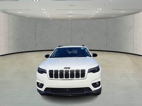 Used 2023 Jeep Cherokee Altitude Lux image 2