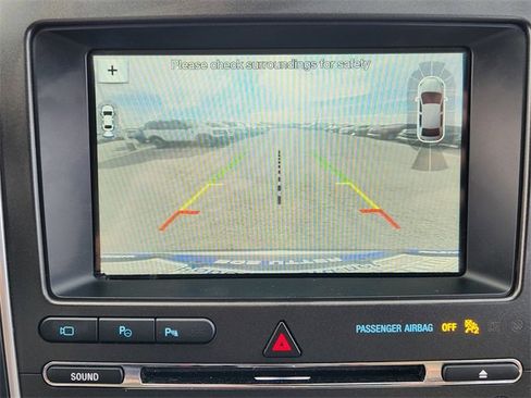 Used 2018 Ford Explorer Platinum image 20