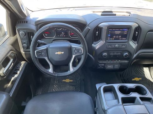Used 2023 Chevrolet Silverado 2500 Custom w/ Custom Value Package AWD/4WD image 4