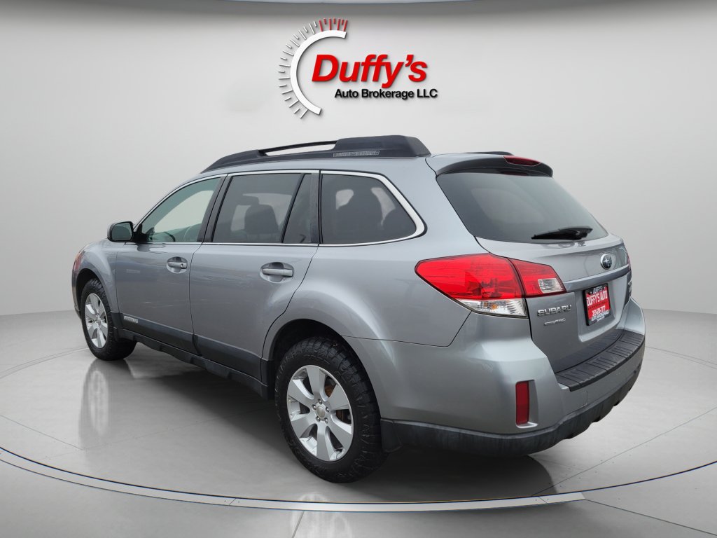 Used 2010 Subaru Outback 2.5i Premium w/ Popular Equipment Group 2A AWD/4WD image 15