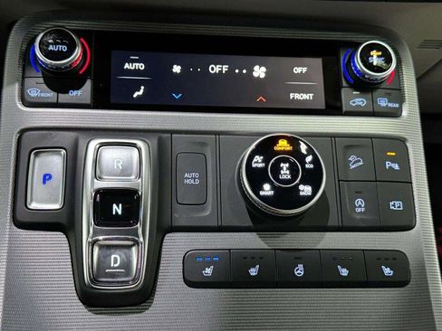 Used 2024 Hyundai Palisade Calligraphy image 60