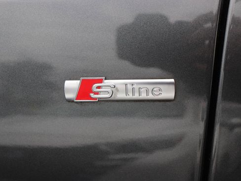 Used 2019 Audi Q8 Prestige image 72