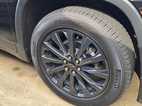 Used 2022 Chevrolet Traverse RS w/ LPO, Floor Liner Package image 15