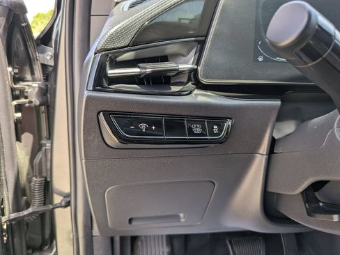 Certified 2023 Kia Niro EX FWD image 29