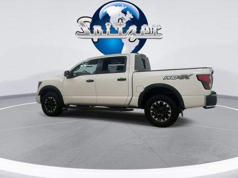 Used 2023 Nissan Titan PRO-4X w/ Pro-4x Convenience Package image 3